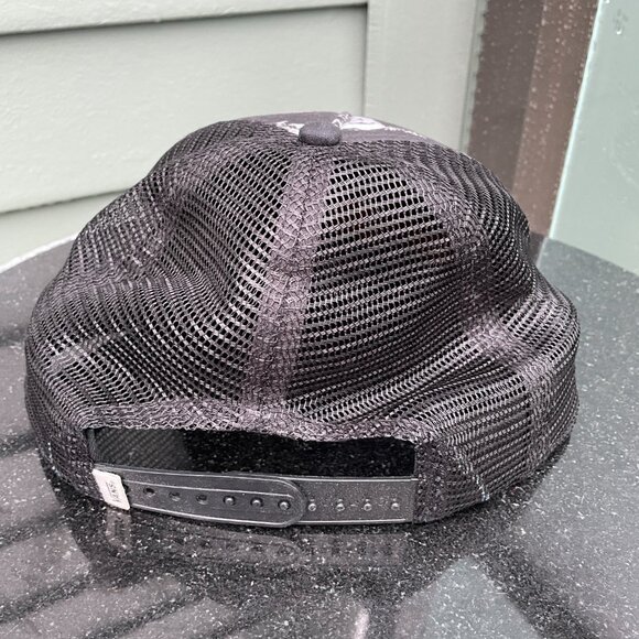 Vans Off the Wall Floral Trucker Hat - Picture 3 of 5